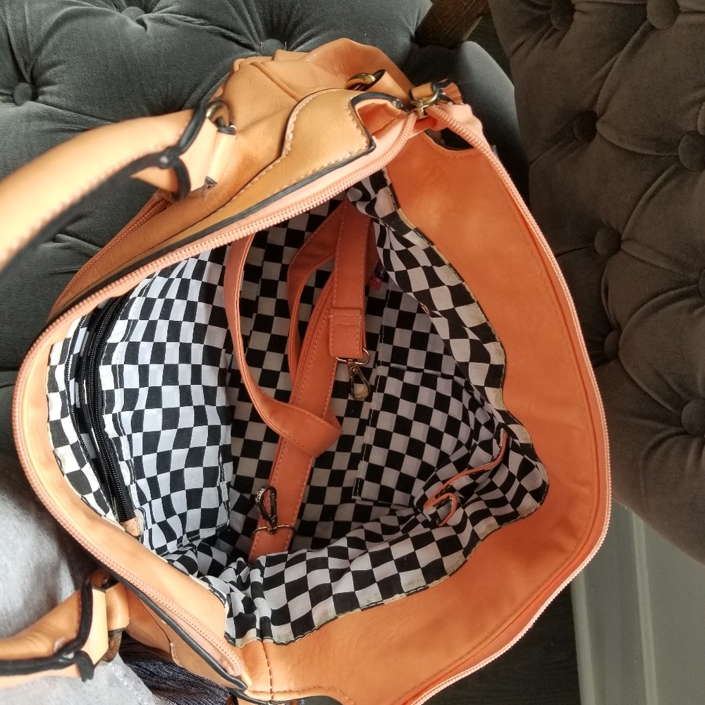 Black Rivet Purse - Picture 7 of 8